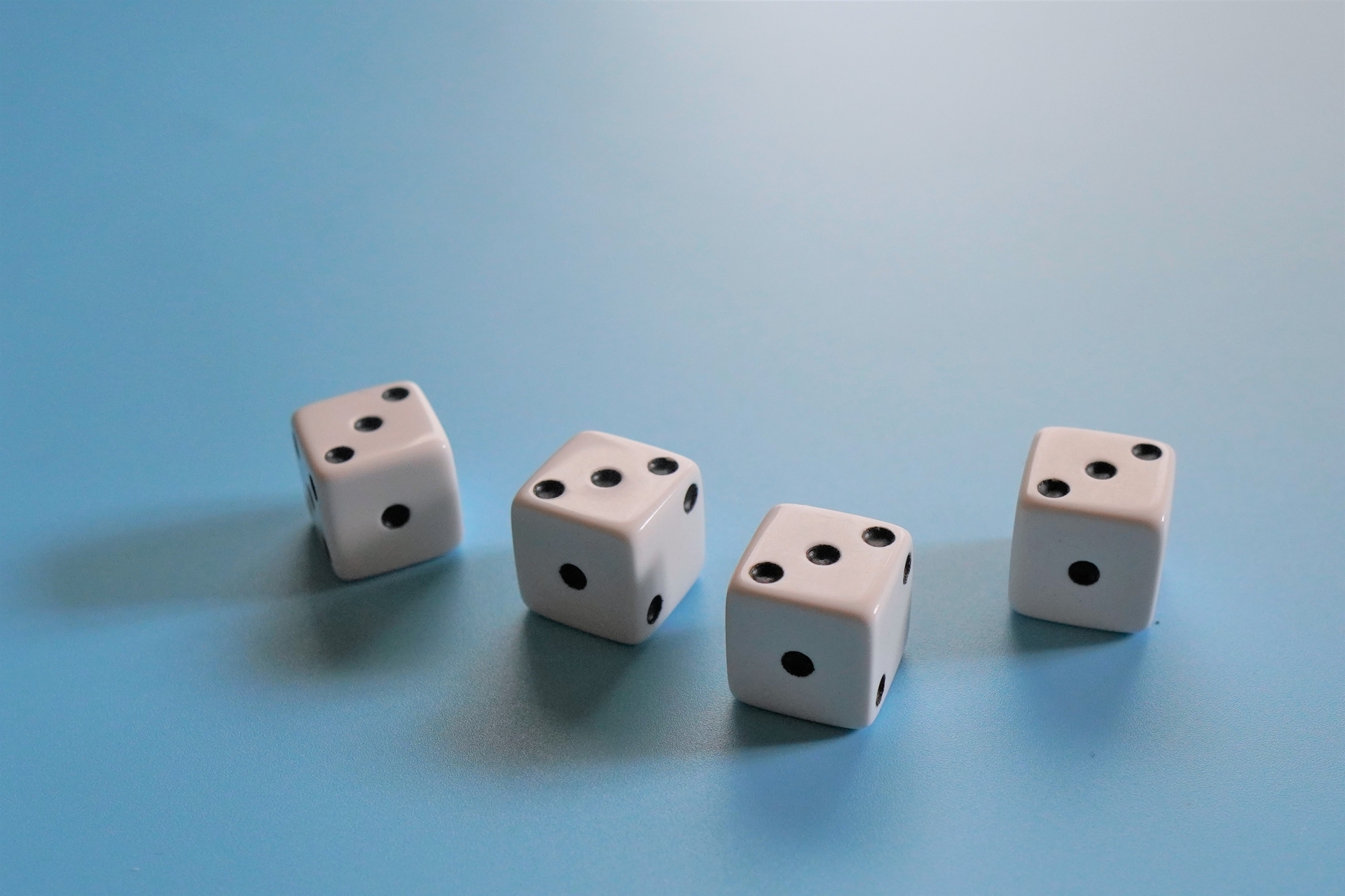 なぜ人は「運命」を信じるのか?人生の幸・不幸を決めるシンプルな法則の画像1